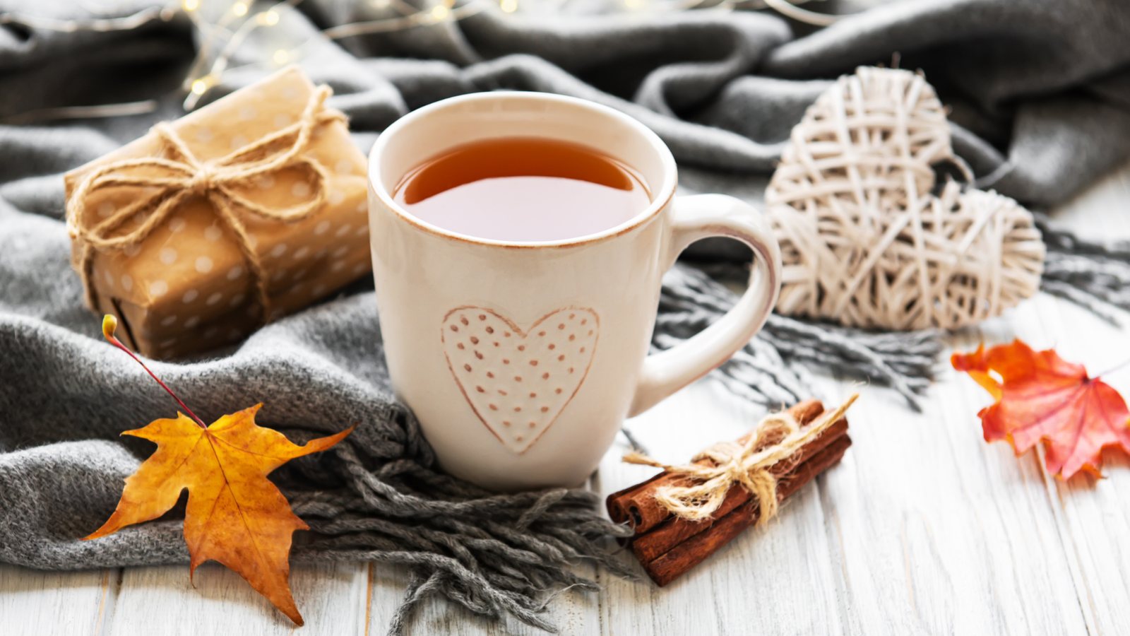 Follow our simple BBQ cleaning tips and enjoy your BBQ party.